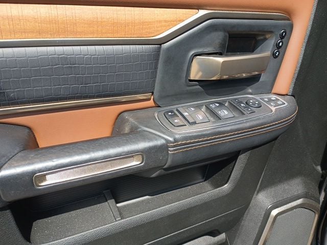 2024 RAM 2500 Limited Longhorn Crew Cab 4x4 8' Box