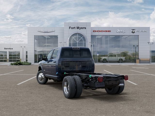 2026 RAM Ram 5500 Chassis Cab RAM 5500 BIG HORN CHASSIS CREW CAB 4X4 60' CA
