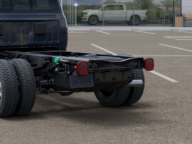 2026 RAM Ram 5500 Chassis Cab RAM 5500 BIG HORN CHASSIS CREW CAB 4X4 60' CA