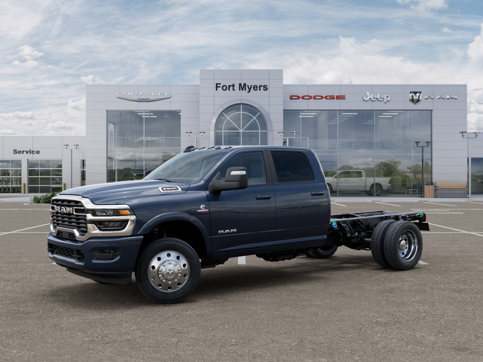 2026 RAM Ram 5500 Chassis Cab RAM 5500 BIG HORN CHASSIS CREW CAB 4X4 60' CA