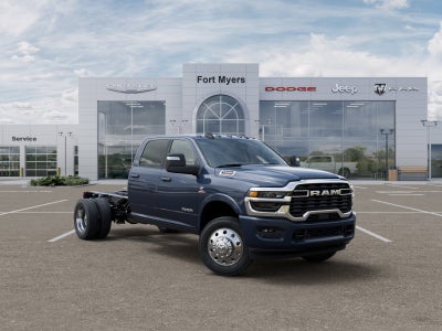 2026 RAM Ram 5500 Chassis Cab RAM 5500 BIG HORN CHASSIS CREW CAB 4X4 60' CA
