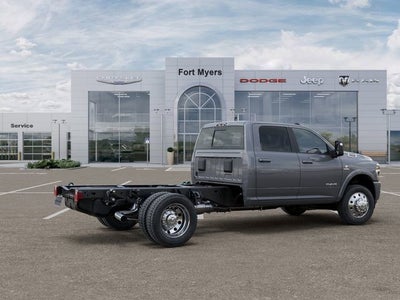 2026 RAM Ram 5500 Chassis Cab RAM 5500 BIG HORN CHASSIS CREW CAB 4X4 60' CA