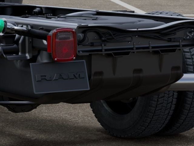 2026 RAM Ram 5500 Chassis Cab RAM 5500 BIG HORN CHASSIS CREW CAB 4X4 60' CA