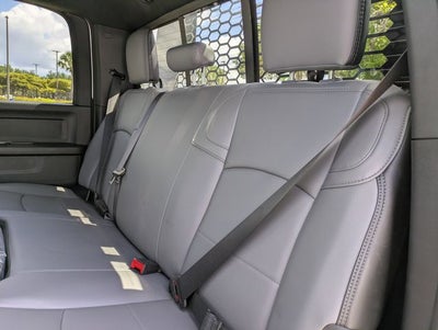 2026 RAM Ram 5500 Chassis Cab RAM 5500 TRADESMAN CHASSIS CREW CAB 4X4 84' CA