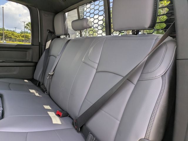 2026 RAM Ram 5500 Chassis Cab RAM 5500 TRADESMAN CHASSIS CREW CAB 4X4 84' CA