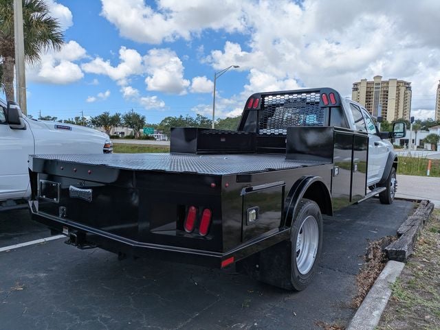 2026 RAM Ram 5500 Chassis Cab RAM 5500 TRADESMAN CHASSIS CREW CAB 4X4 84' CA