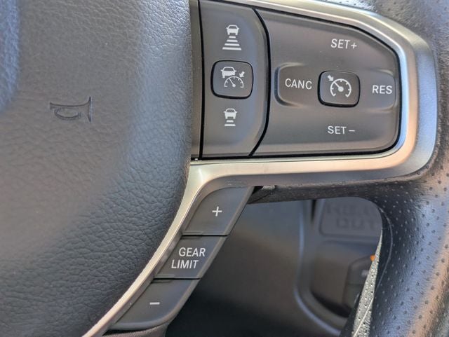 2026 RAM Ram 5500 Chassis Cab RAM 5500 TRADESMAN CHASSIS CREW CAB 4X4 84' CA