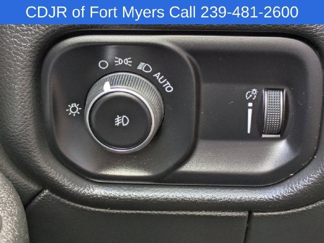 2025 RAM 5500 Chassis Tradesman/Big Horn
