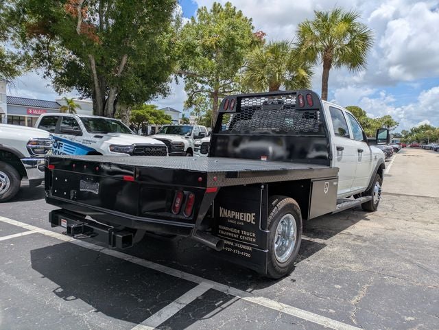 2026 RAM Ram 3500 Chassis Cab RAM 3500 TRADESMAN CREW CAB CHASSIS 4X4 60' CA