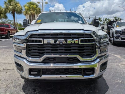 2026 RAM Ram 3500 Chassis Cab RAM 3500 TRADESMAN CREW CAB CHASSIS 4X4 60' CA