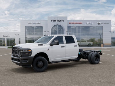 2027 RAM Ram 3500 Chassis Cab RAM 3500 TRADESMAN CREW CAB CHASSIS 4X4 60' CA