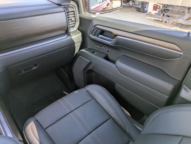 2025 Chevrolet Silverado 1500 4WD Crew Cab Short Bed High Country