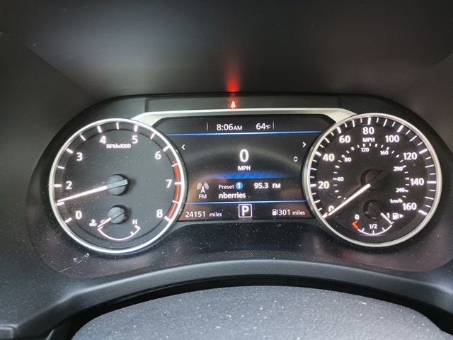 2022 Nissan Sentra SV Xtronic CVT