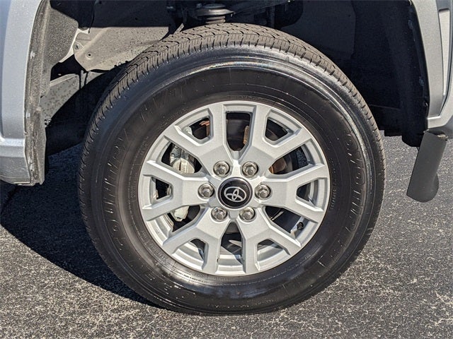 2024 Toyota Tacoma SR5