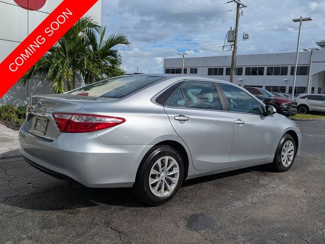 2017 Toyota Camry LE
