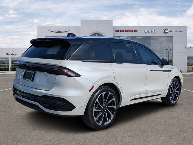 2024 Lincoln Nautilus Black Label