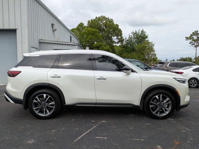 2023 INFINITI QX60 LUXE