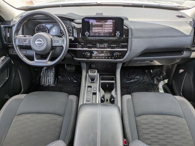 2025 Nissan Pathfinder SV FWD