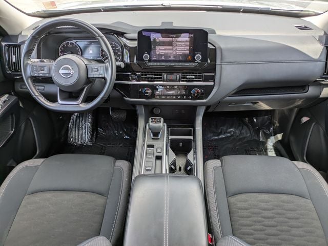 2025 Nissan Pathfinder SV FWD