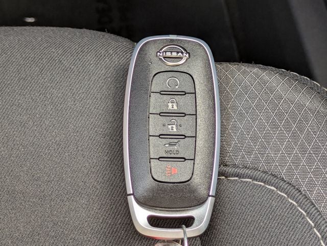 2025 Nissan Pathfinder SV FWD