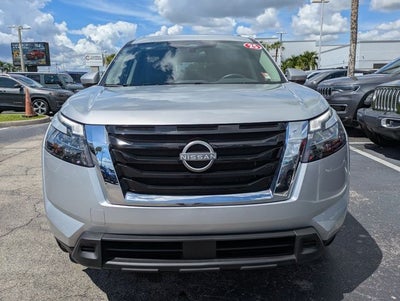 2025 Nissan Pathfinder SV FWD