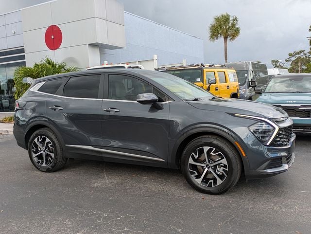 2024 Kia Sportage EX