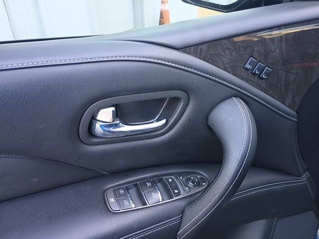 2021 INFINITI QX80 LUXE AWD