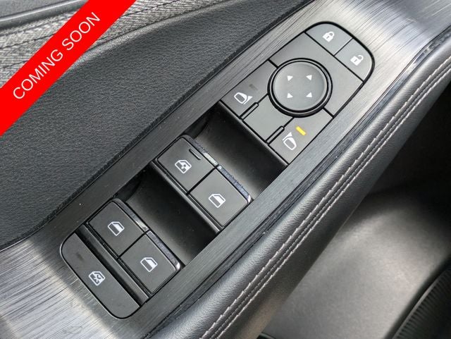 2022 Nissan Rogue SV FWD