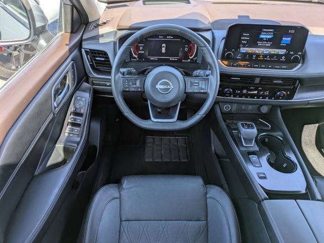2023 Nissan Rogue Platinum FWD