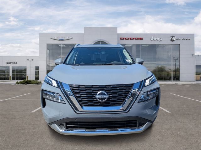 2023 Nissan Rogue Platinum FWD