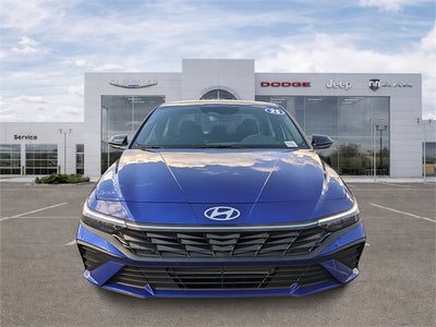 2025 Hyundai Elantra SEL Sport