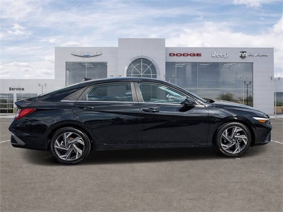 2024 Hyundai Elantra Limited