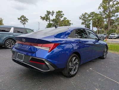 2025 Hyundai Elantra SEL Convenience