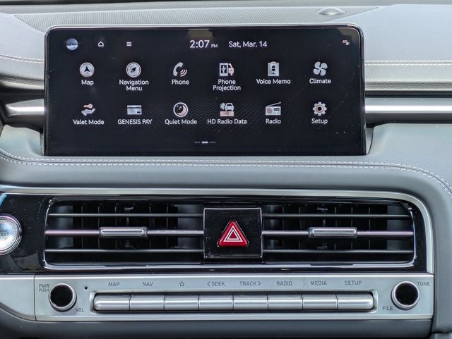 2025 Genesis G70 2.5T RWD