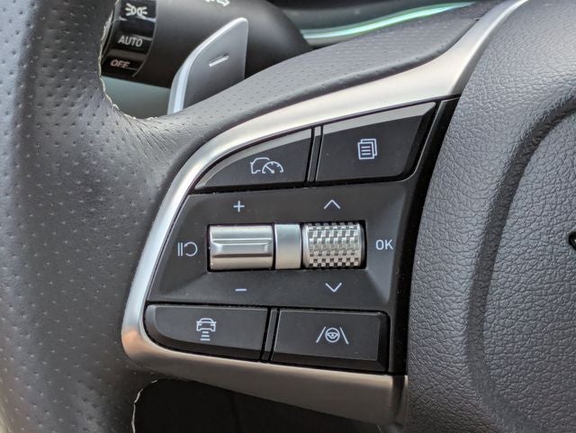 2025 Genesis G70 2.5T RWD