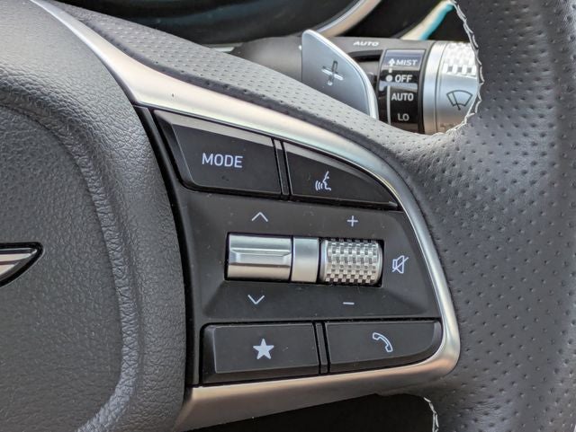 2025 Genesis G70 2.5T RWD