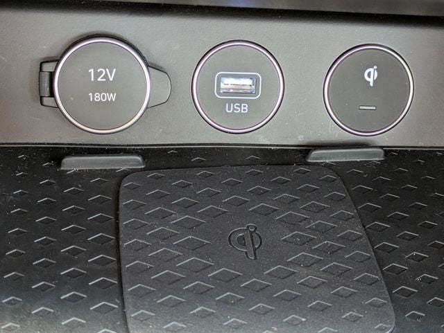 2025 Genesis G70 2.5T RWD