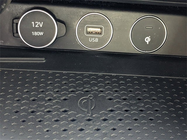 2022 Genesis G70 2.0T RWD