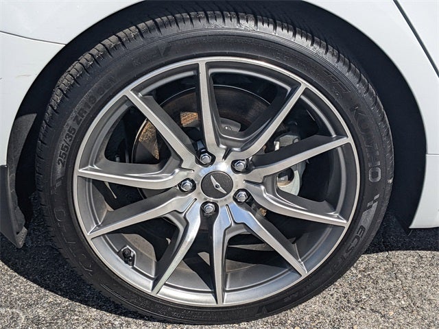 2022 Genesis G70 2.0T RWD