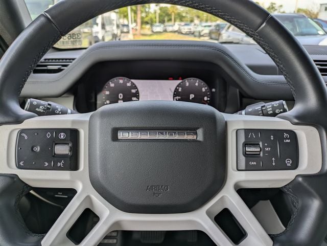 2025 Land Rover Defender 110 P300