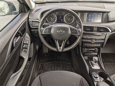 2018 INFINITI QX30 Base