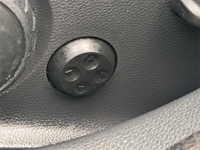 2018 INFINITI QX30 Base