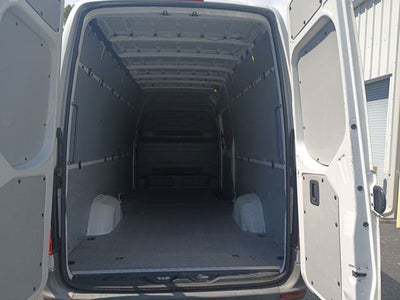 2021 Mercedes-Benz Sprinter 2500 High Roof V6