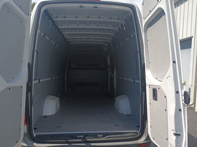 2021 Mercedes-Benz Sprinter 2500 High Roof V6