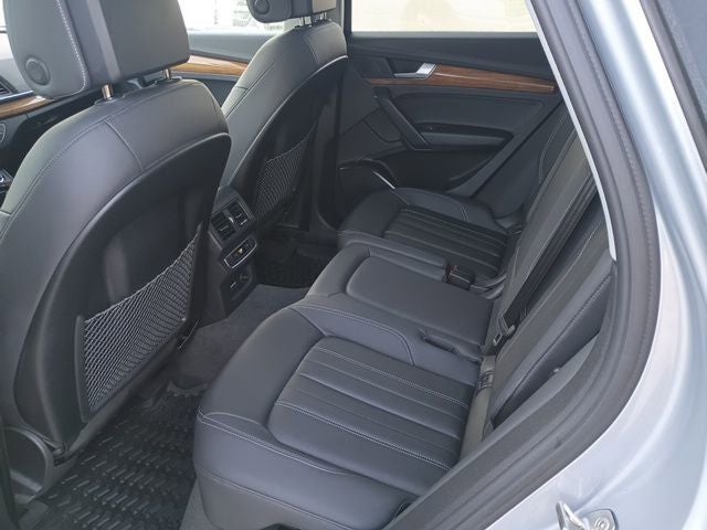 2023 Audi Q5 Premium 40 TFSI quattro S tronic